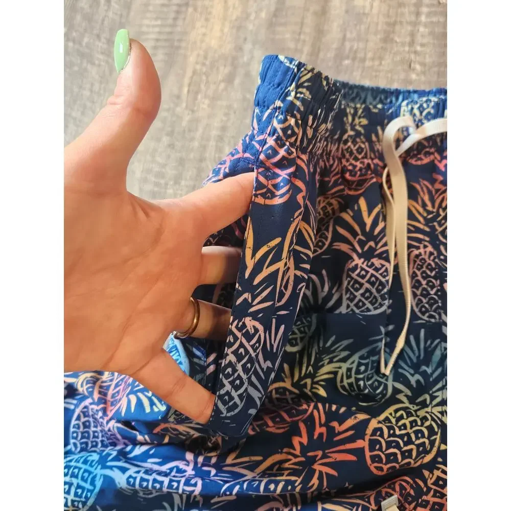 Chubbie neon pineapple swim trunks mens xl 7in inseam Pockets shorts